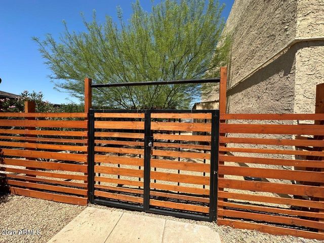 9647 N 10th Avenue 201, Phoenix, AZ 85021