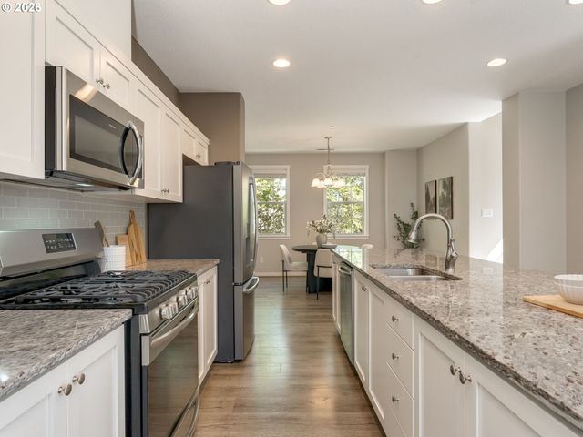 11617 Sw COLLINA Ln, Wilsonville, OR 97070