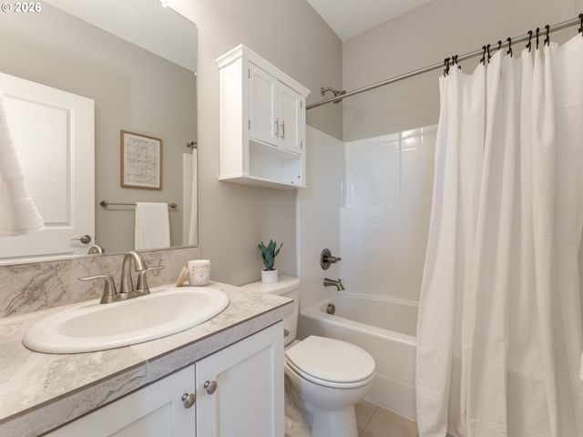 11617 Sw COLLINA Ln, Wilsonville, OR 97070