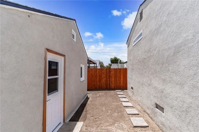 6014 Alviso, Los Angeles, CA 90043