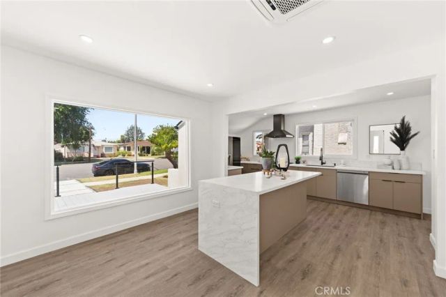6014 Alviso, Los Angeles, CA 90043