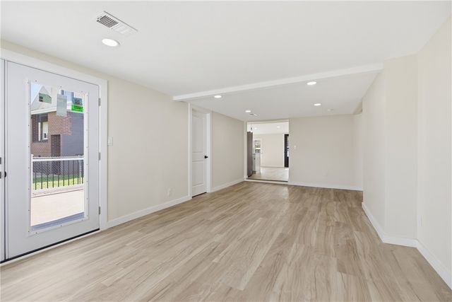 265 Ewing St, Meadowlands, PA 15347