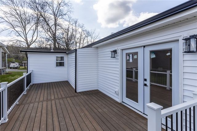 265 Ewing St, Meadowlands, PA 15347