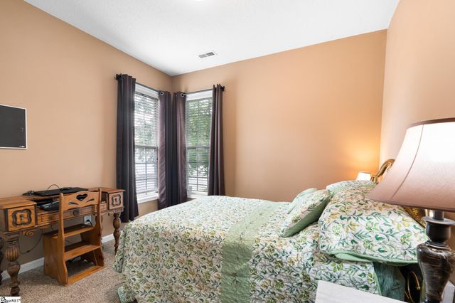 830 Laurelcreek Drive, Boiling Springs, SC 29316