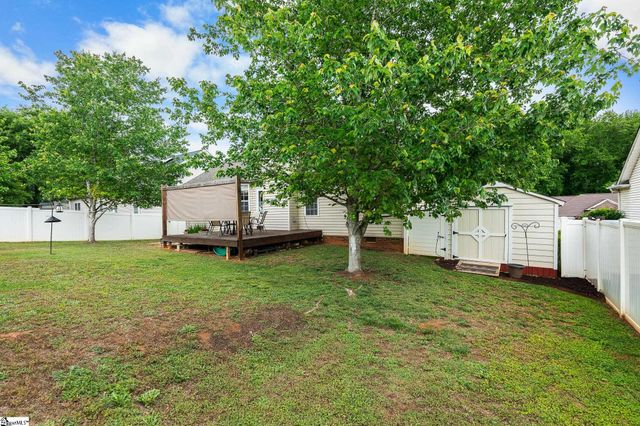 830 Laurelcreek Drive, Boiling Springs, SC 29316