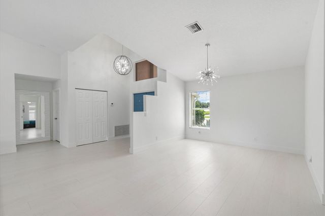 3780 Cypress Lake Drive, Lake Worth, FL 33467