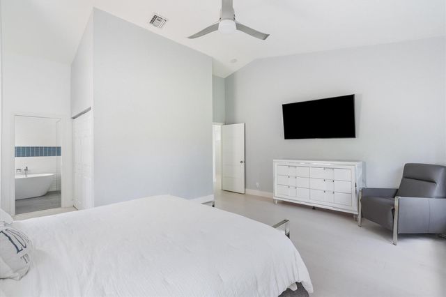 3780 Cypress Lake Drive, Lake Worth, FL 33467