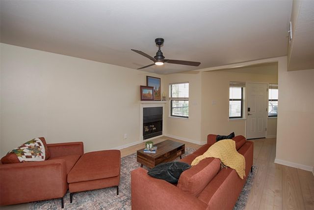 1140 Marina Bay Drive 113A, Clear Lake Shores, TX 77565