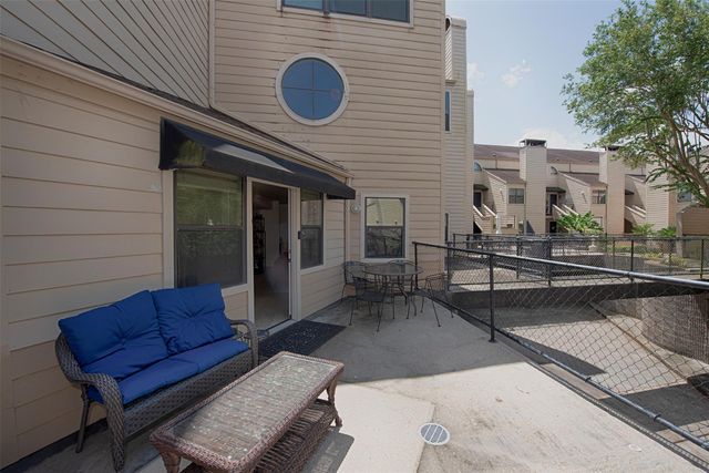 1140 Marina Bay Drive 113A, Clear Lake Shores, TX 77565