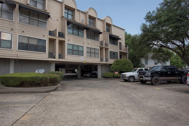 1140 Marina Bay Drive 113A, Clear Lake Shores, TX 77565
