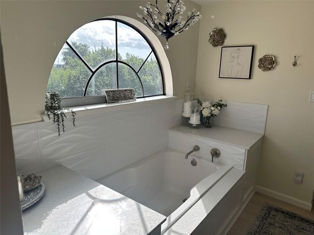 1140 Marina Bay Drive 113A, Clear Lake Shores, TX 77565