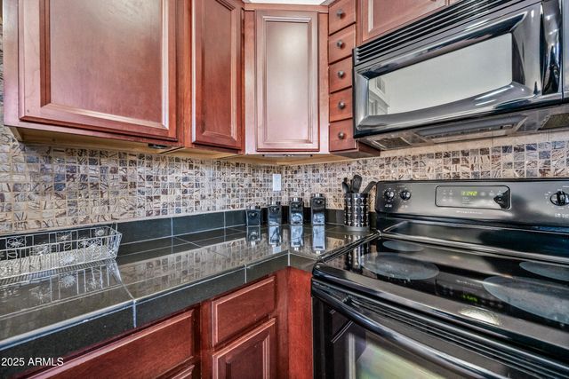 4630 N 68TH Street 242, Scottsdale, AZ 85251