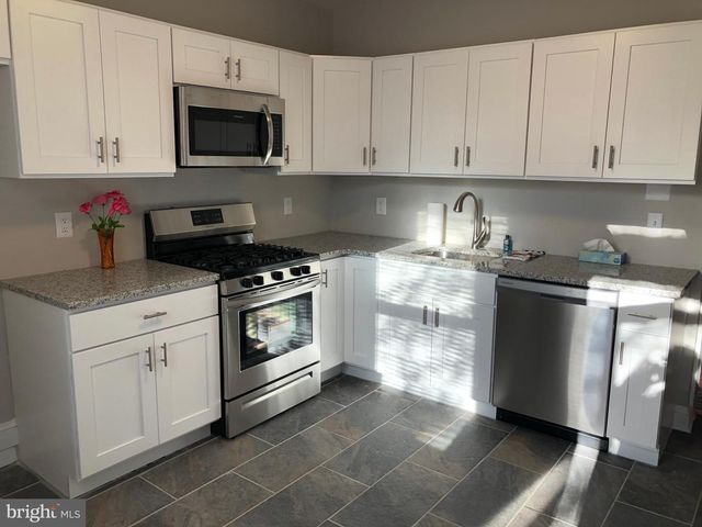 2313 GAUL ST, Philadelphia, PA 19125