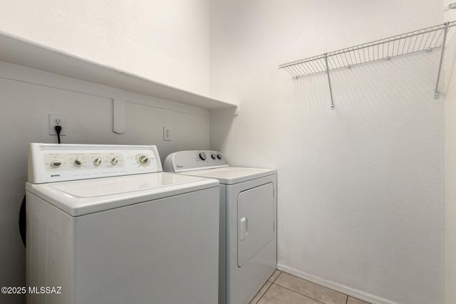 6424 S Bright Sun Avenue, Tucson, AZ 85706