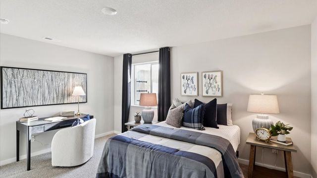 925 8th Street NW, Bondurant, IA 50035