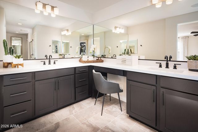 5209 W TOP HAND Trail, Laveen, AZ 85339