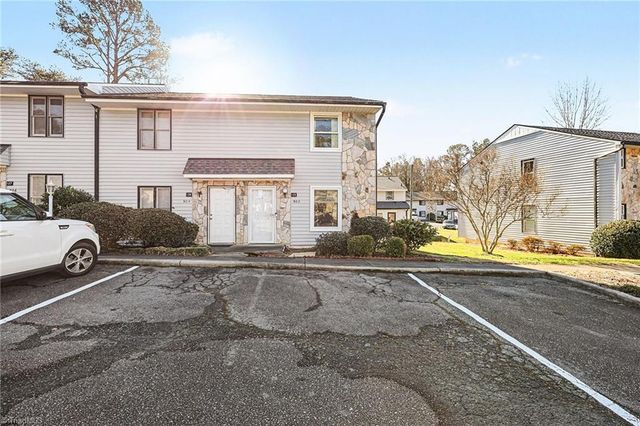 902 S Ridge Court 125, Winston-salem, NC 27107