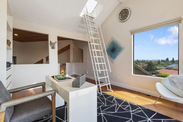 2709 Unicornio Street, Carlsbad, CA 92009