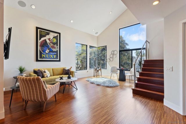 2709 Unicornio Street, Carlsbad, CA 92009