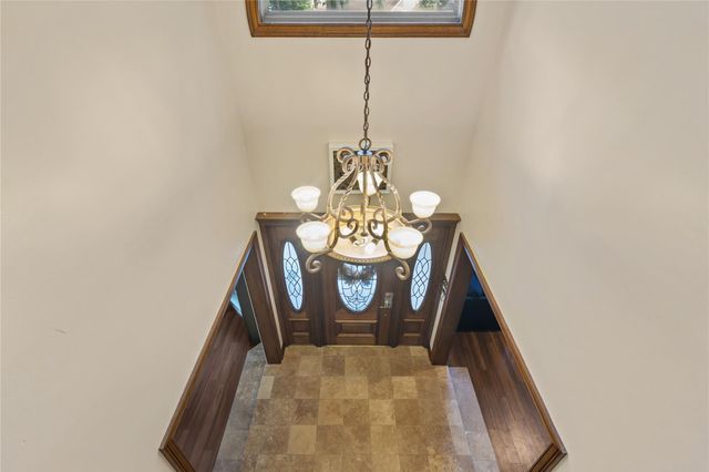 600 Nottingham Lane, Dickinson, TX 77539