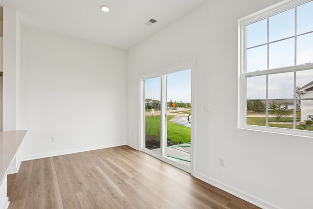 6501 Juniper Drive, Wonder Lake, IL 60097