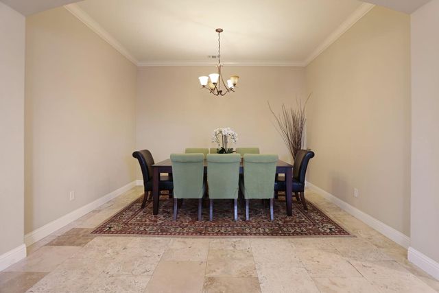 10722 Wishon Dr, Stockton, CA 95219