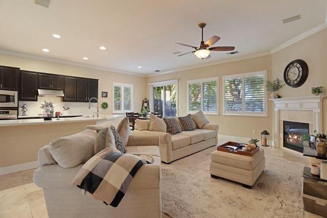 10722 Wishon Dr, Stockton, CA 95219