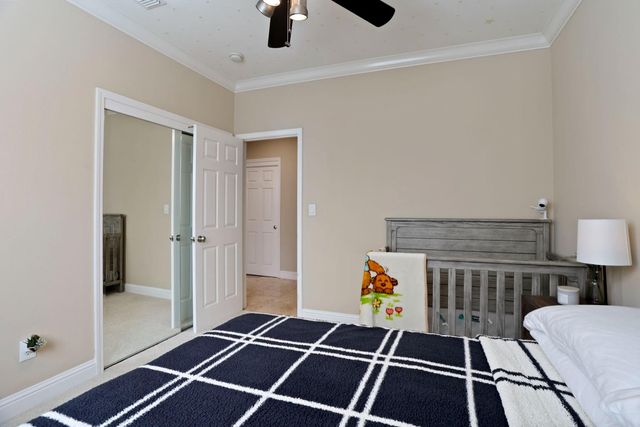 10722 Wishon Dr, Stockton, CA 95219