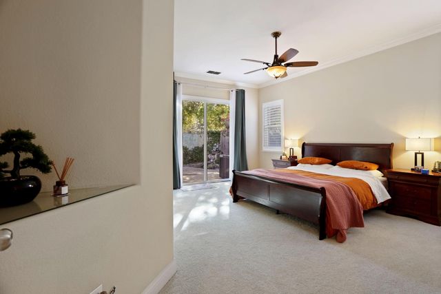 10722 Wishon Dr, Stockton, CA 95219