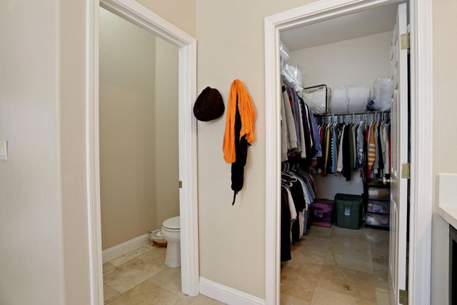 10722 Wishon Dr, Stockton, CA 95219