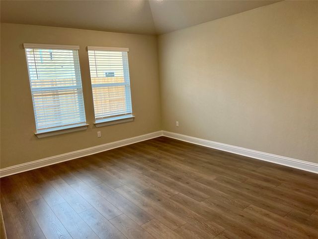 170 Living Reef DR, Maxwell, TX 78656