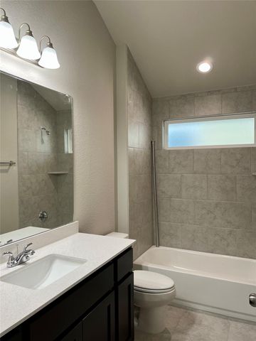 170 Living Reef DR, Maxwell, TX 78656