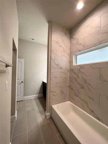 170 Living Reef DR, Maxwell, TX 78656