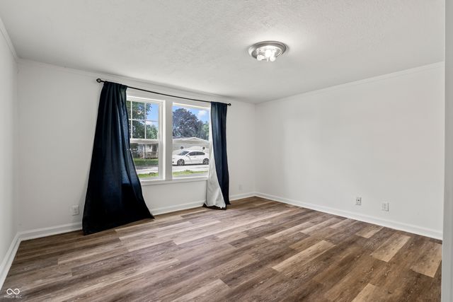 6321 Sharrob, Indianapolis, IN 46241