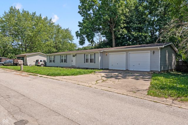 6321 Sharrob, Indianapolis, IN 46241