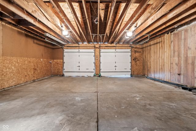 6321 Sharrob, Indianapolis, IN 46241