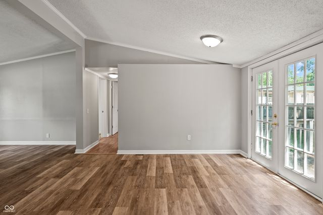 6321 Sharrob, Indianapolis, IN 46241