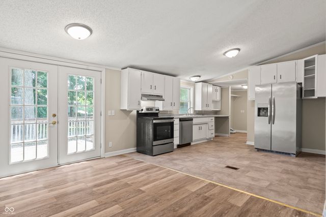 6321 Sharrob, Indianapolis, IN 46241