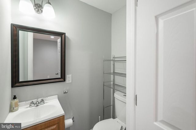 513 WILDER ST, Philadelphia, PA 19147