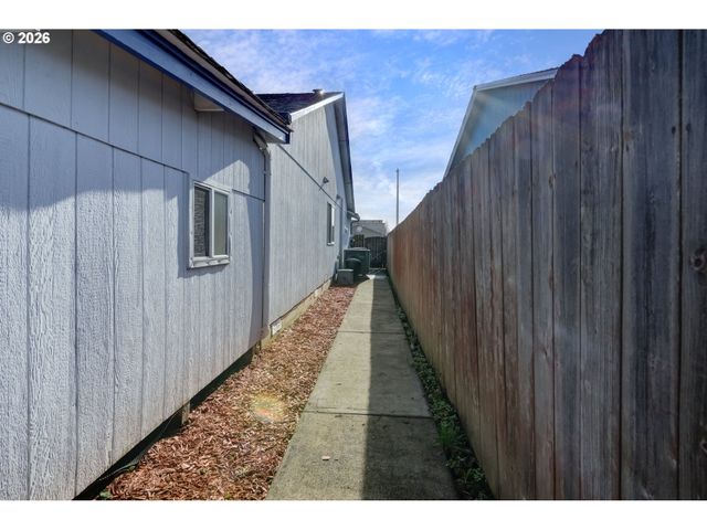 15420 Ne 90TH St, Vancouver, WA 98682