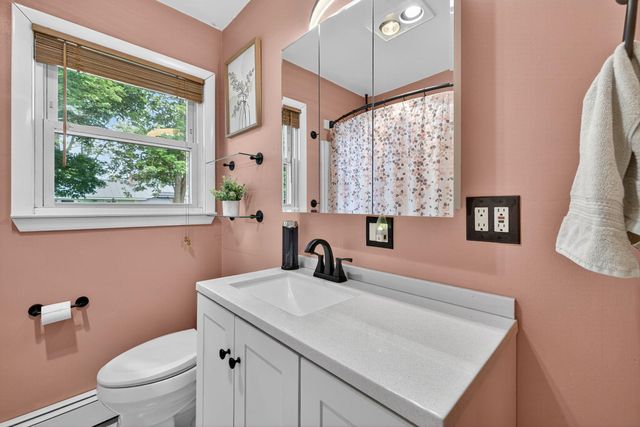 83 Thomas Street, Manchester, NH 03103