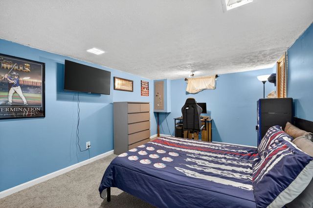 83 Thomas Street, Manchester, NH 03103