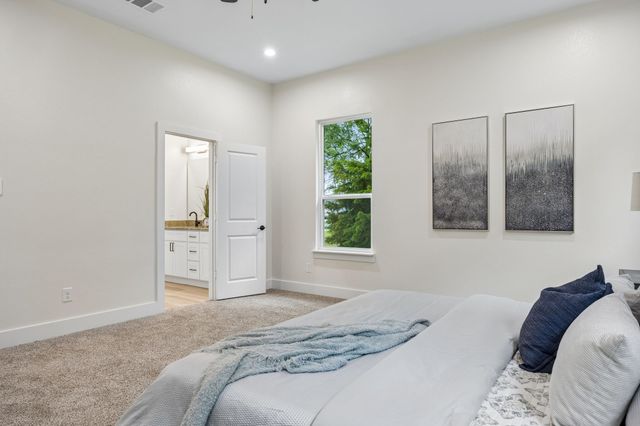 305 Kalura Way, Tool, TX 75143