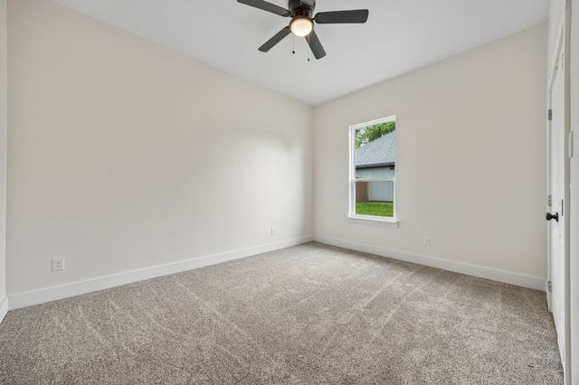 305 Kalura Way, Tool, TX 75143