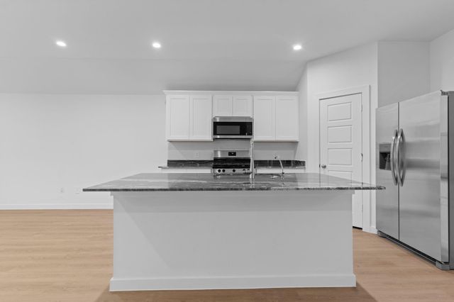 1627 Knox Hill Path, Iowa Colony, TX 77583