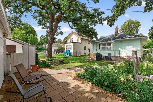 2555 Mckinley Street NE, Minneapolis, MN 55418