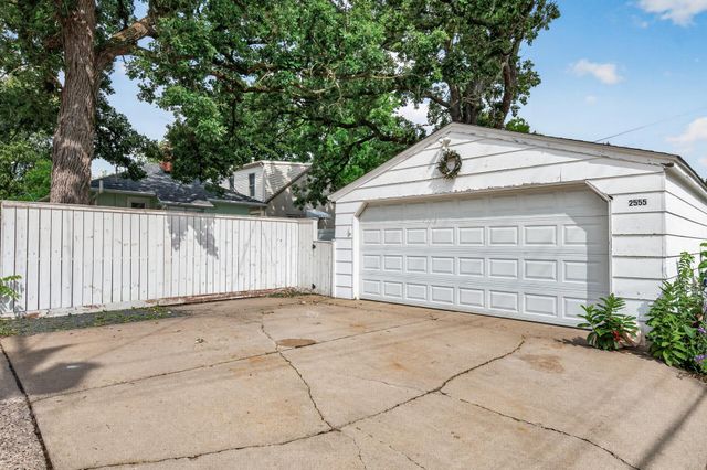 2555 Mckinley Street NE, Minneapolis, MN 55418