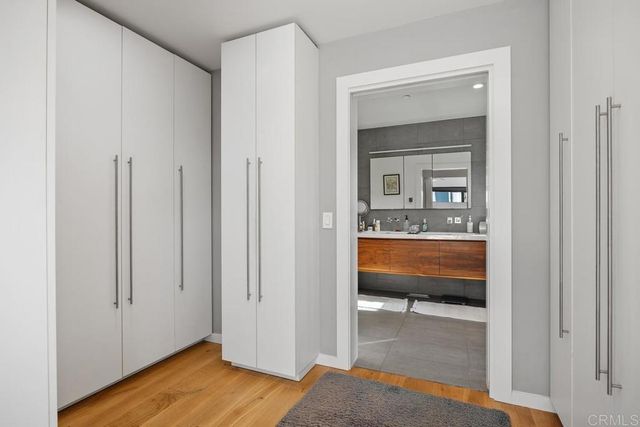 27 E E Street, Encinitas, CA 92024