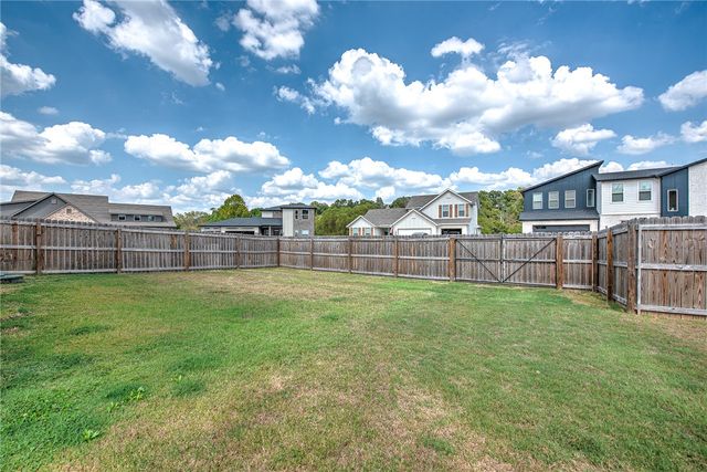 2512 Fairway Circle, Pea Ridge, AR 72751