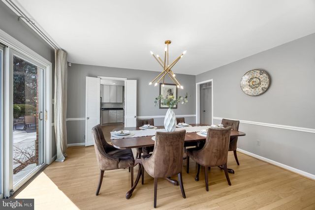 6547 MAPLEDALE CT, Falls Church, VA 22041